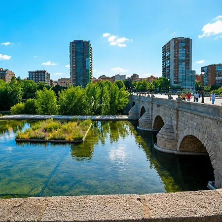 Apartamentos Madrid Rio-3
